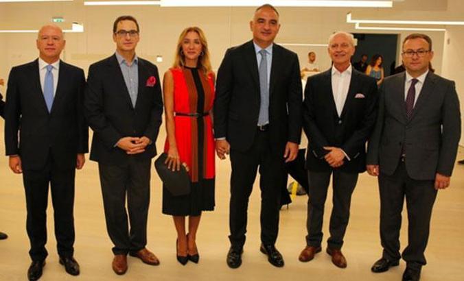 Bakan Ersoy, Arter Müzesi'nin açılışına katıldı