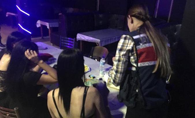 Cinsel istismar hükümlüsü, eğlence mekanında yakalandı