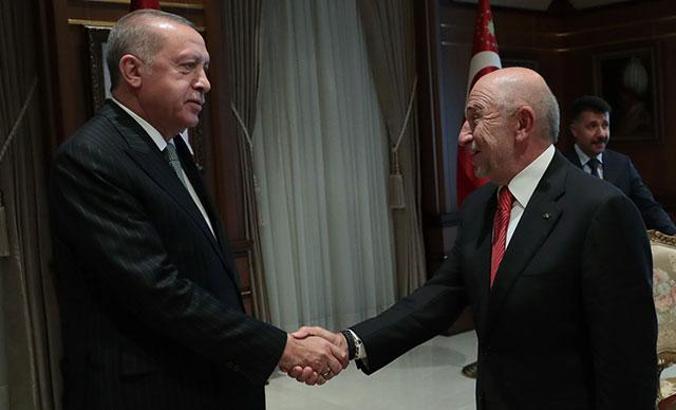 Cumhurbaşkanı Erdoğan, TFF Başkanı Özdemir'i kabul etti