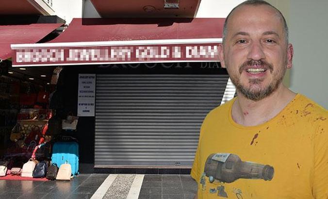 Dövülen gezgin kuyumcu, dükkanını kapattı