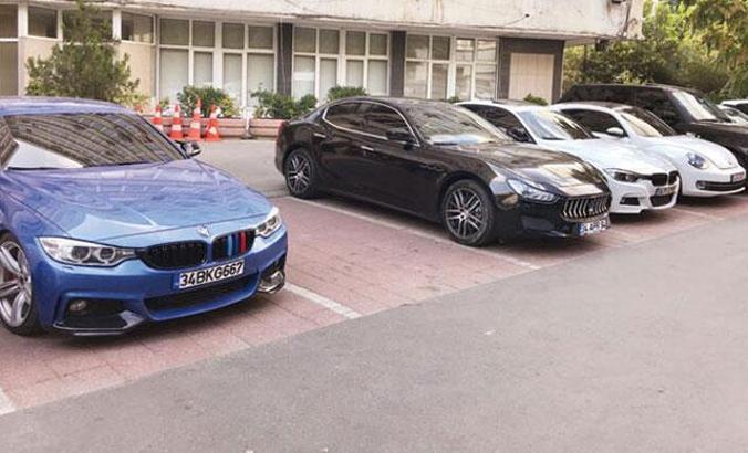 Yaptıkları herkesi isyan ettirmişti! Araçlar kiralık çıktı