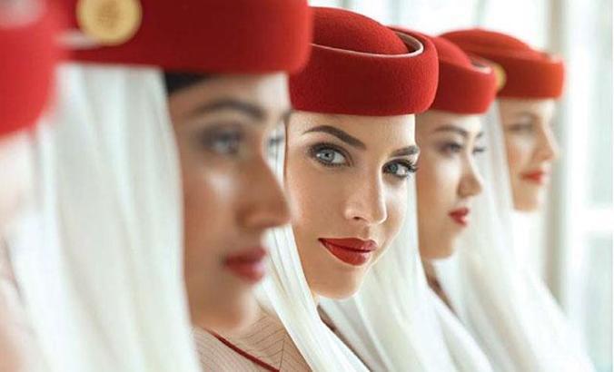 Emirates Türkiye'den kabin görevlisi alımına geliyor: İşe kabul edilenlere Dubai'de ücretsiz konaklama