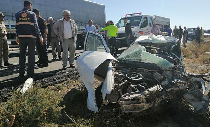 Katliam gibi kaza! Aynı aileden 3 kişi öldü, 4 kişi yaralandı