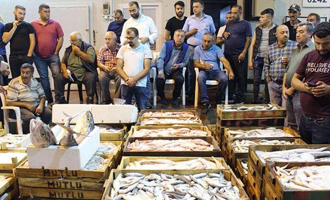 Akdeniz balıklarını yemenin tam zamanı