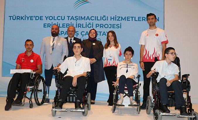 Bakan Turhan: Ülkemizi, erişilebilir ulaşım hizmetleriyle doldurmalıyız