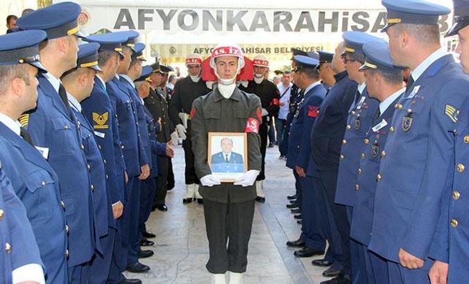 Beyin kanaması geçiren başçavuş, 9 aylık yaşam savaşını kaybetti