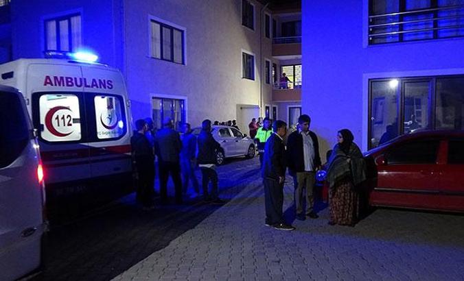 Babasının beylik tabancasıyla oynarken öldü