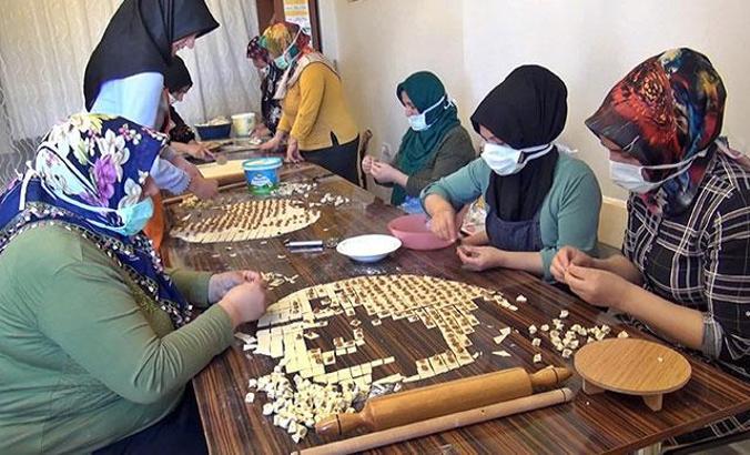 Muş’un yöresel yemekleri kadınlara gelir oldu