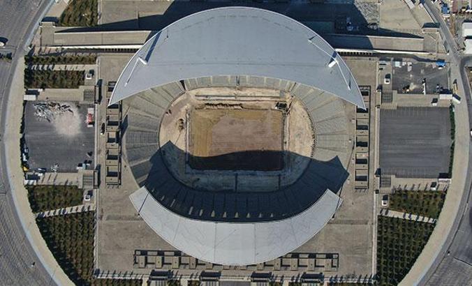 Olimpiyat Stadı'nda 2020 Şampiyonlar Ligi finali için çalışmalar tüm hızıyla sürüyor