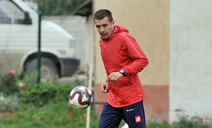 İnegölspor Teknik Direktörü İsmail Güldüren istifa etti