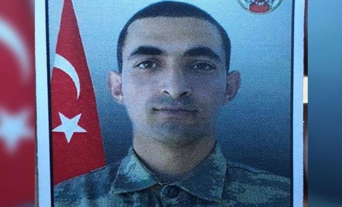 Hakkari'de yıldırım düşmesi sonucu bir asker şehit oldu