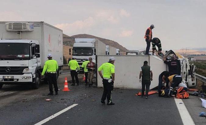 Gaziantep'te feci kaza: 1 ölü, 6 yaralı