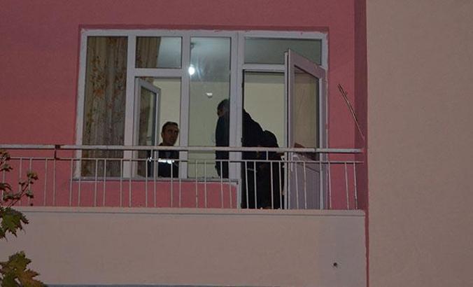 Evde ölü bulunan 2 kişinin zehirlendikleri ortaya çıktı