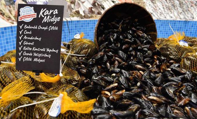 CarrefourSA midye satışına başladı