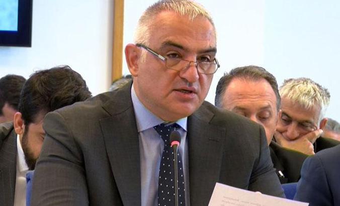 Bakan Ersoy: Türkiye'de sansür kesinlikle yapılmamaktadır