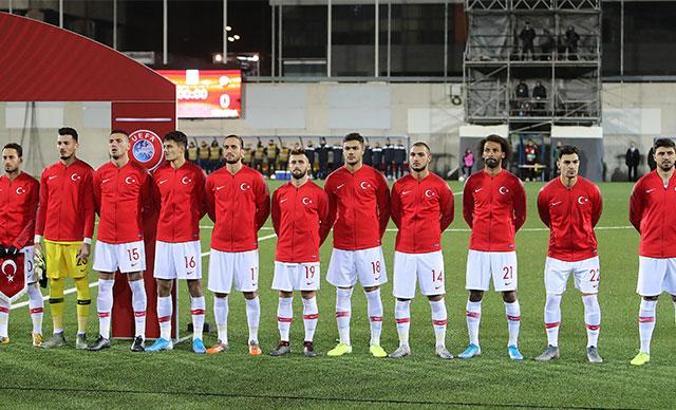 A Milli Takım, H Grubu'nu ikinci sırada noktaladı