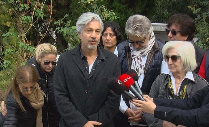 Nejat Uygur ölümünün 6'ncı yılında mezarı başında anıldı