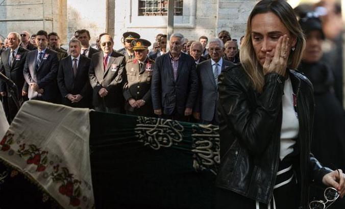 Yaşar Büyükanıt'ın eşi son yolculuğuna uğurlandı