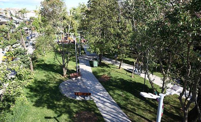 Erkek şiddeti sonucu öldürülen kadınların isimleri parklarda yaşayacak