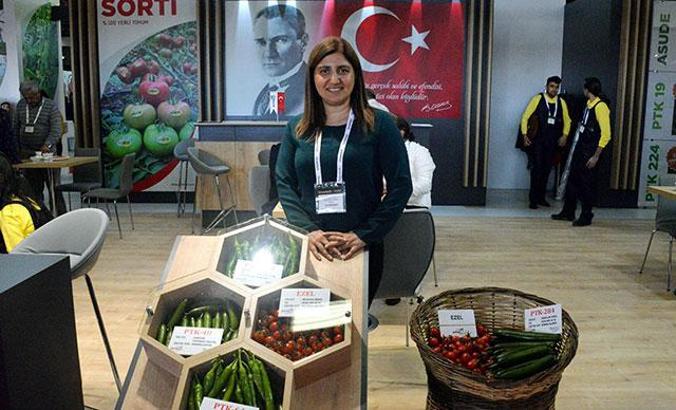 Dünyanın en büyük örtüaltı fuarı başladı