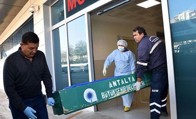 Apseli diş çekimi sonucu ölen Durmuş Ay'ın cenazesi toprağa verildi