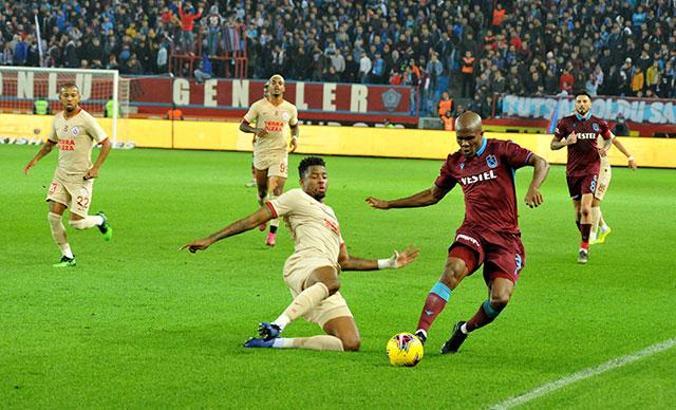 Süper Lig'in 13'üncü haftasında Trabzonspor ile Galatasaray 1-1 berabere kaldı