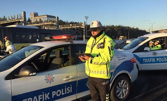 İstanbul'da helikopterli trafik denetimi