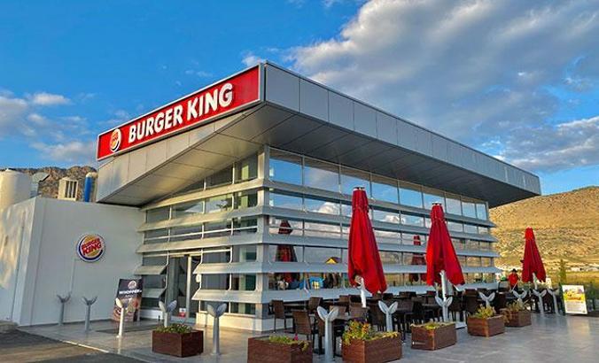 KKTC’de Burger King, Rum ambargosunu deldi