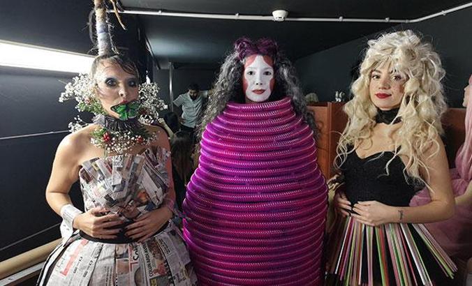 Sınırları zorlayan tasarımlarla 'geri dönüşüme' dikkat çektiler