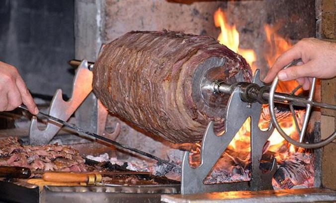 'Cağ kebabı kimin?' tartışması Erzurumluları kızdırdı