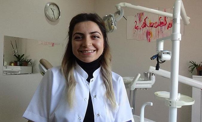 Erkekler kadınlardan daha fazla ağız kokusu sorunu yaşıyor