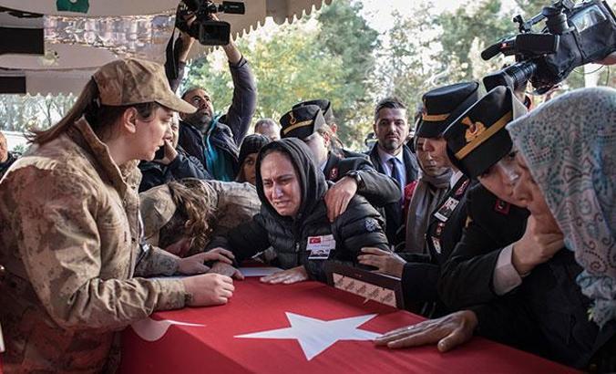 Şehit Üstçavuş Esma Çevik son yolculuğuna uğurlandı