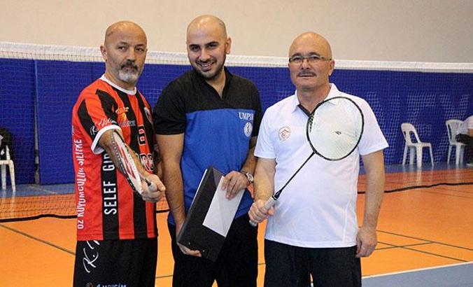 Para Badminton Türkiye Şampiyonası Kemer'de başladı