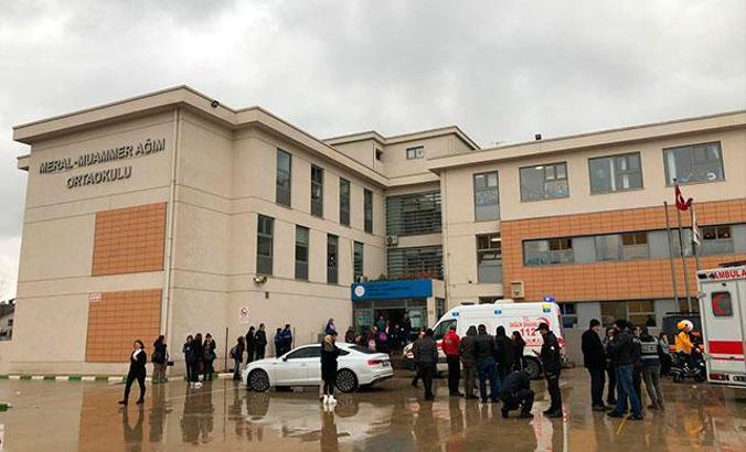 Öğrenci ve öğretmenler hastanelik olmuştu! Valilikten açıklama