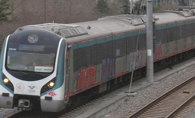 Marmaray trenlerini boyayan grafiticilerin TCDD'ye faturası 55 bin lira