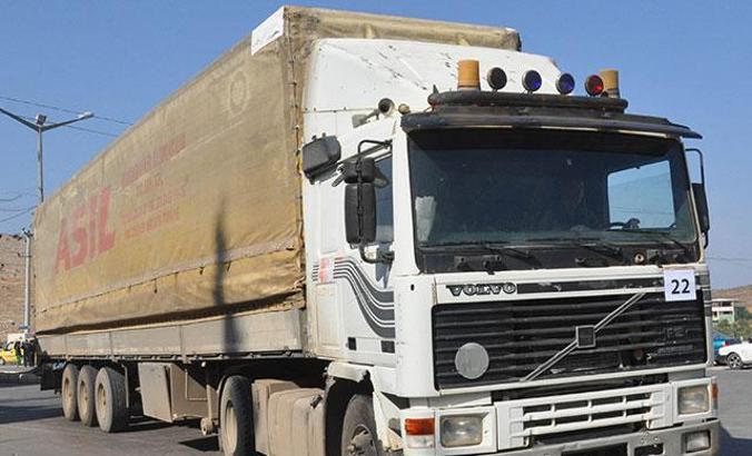 BM,  İdlib’e 89 TIR insani yardım gönderdi