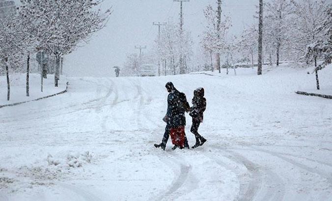 Isparta'da 3 ilçede okullara kar tatili