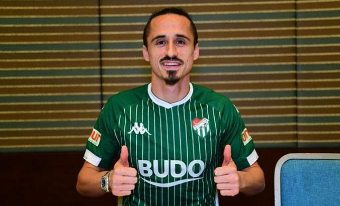 Bursaspor, Serdar Özkan ile anlaştı