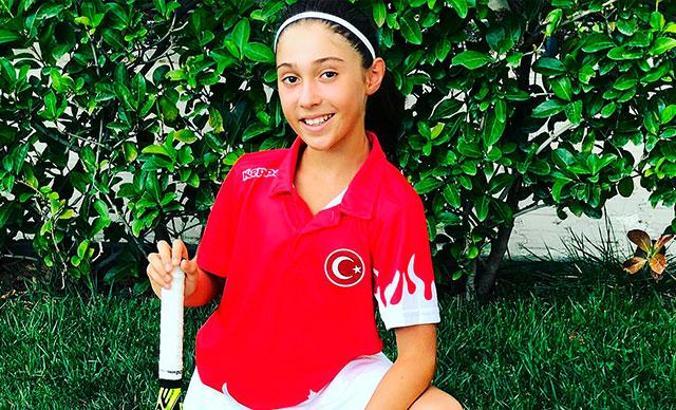 Tenisçi Esila'nın kendi küçük hedefi büyük