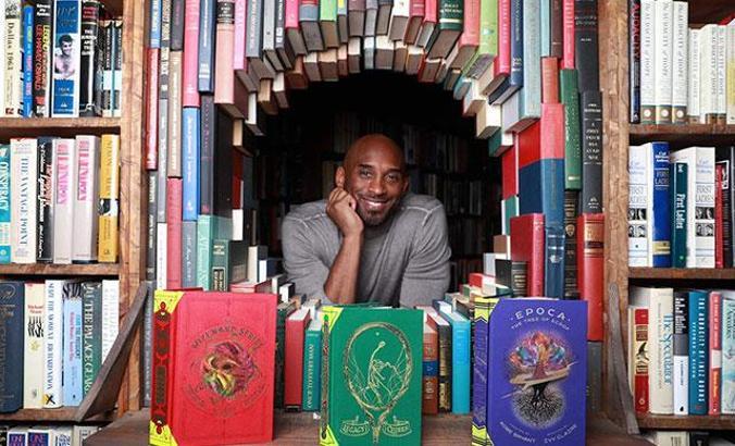 Uçak ve helikopter kazalarında hayatlarını kaybeden ünlü isimler