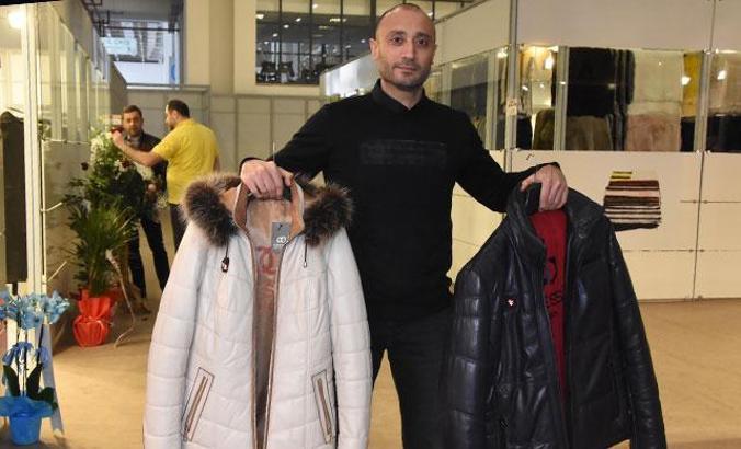 İzmirli deri firması ısıtılan mont tasarladı