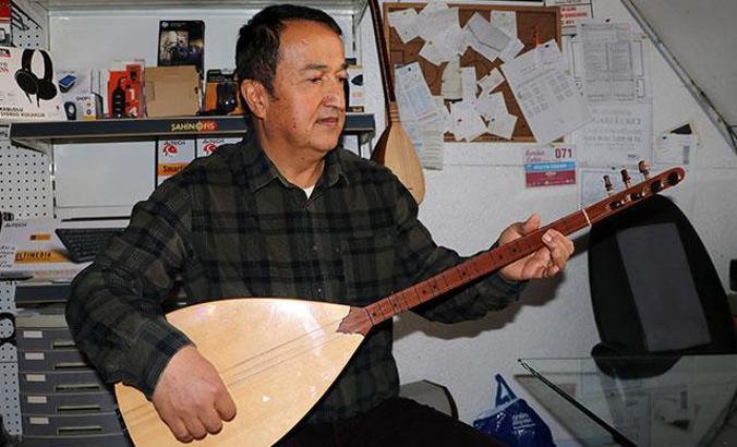 Emekli memurun iki türküsü, TRT repertuarında