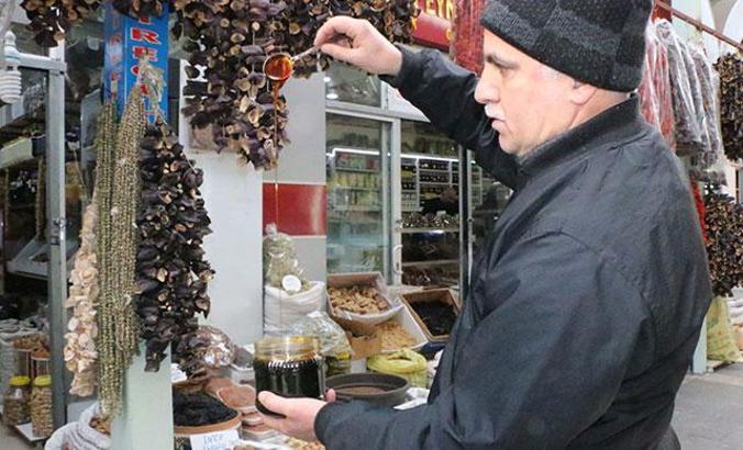 Adıyamanlılar dut pekmezine sahip çıktı