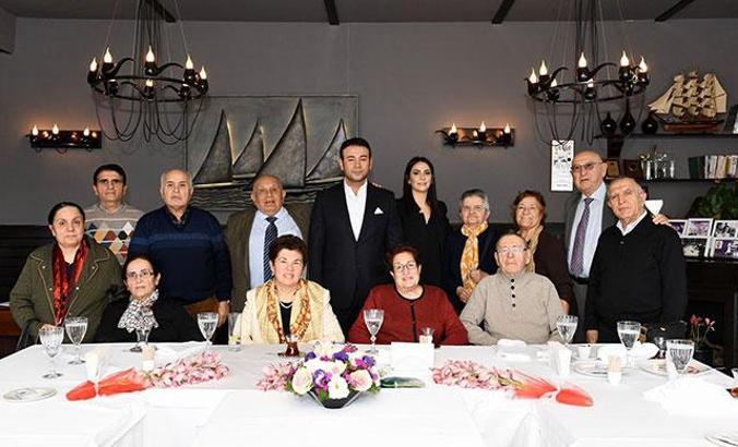 14 Şubat Sevgililer Günü Beşiktaş’ta renkli görüntülerle kutlandı