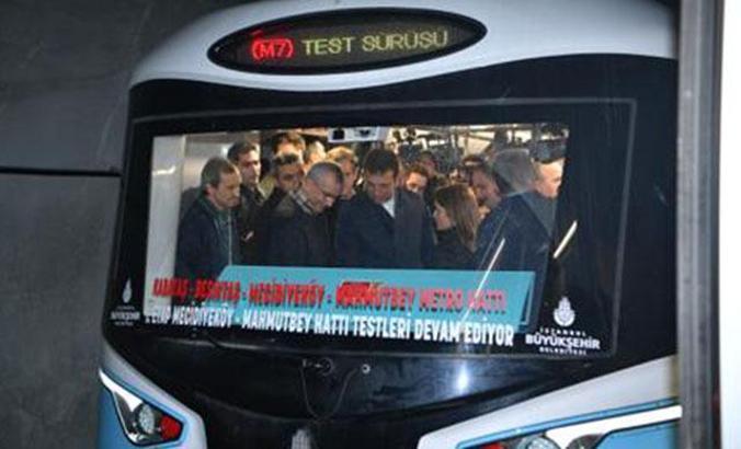 İmamoğlu Mecidiyeköy-Mahmutbey metro hattının test sürüşünü yaptı