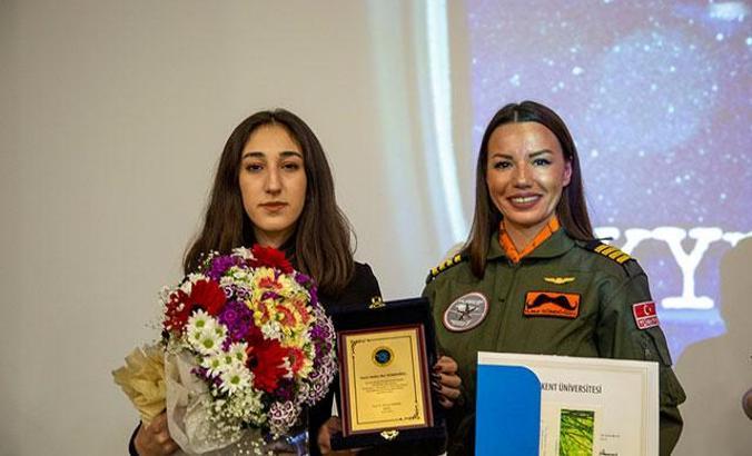 Avrupa’nın ilk kadın Gyrocopter pilotu Gündoğdu: Havacılığa daha çok kadın eli değmeli