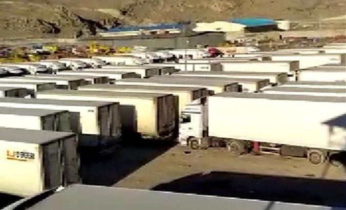 300 Türk şoför, Gürbulak Sınır Kapısı'nda bekliyor