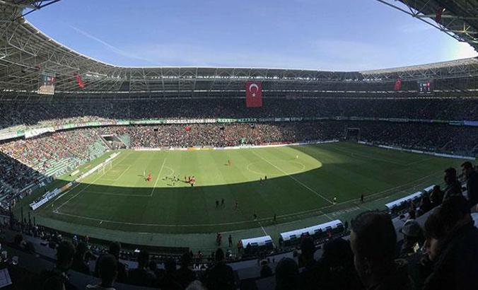 Kocaelispor - Karşıyaka maçında seyirci rekoru kırıldı