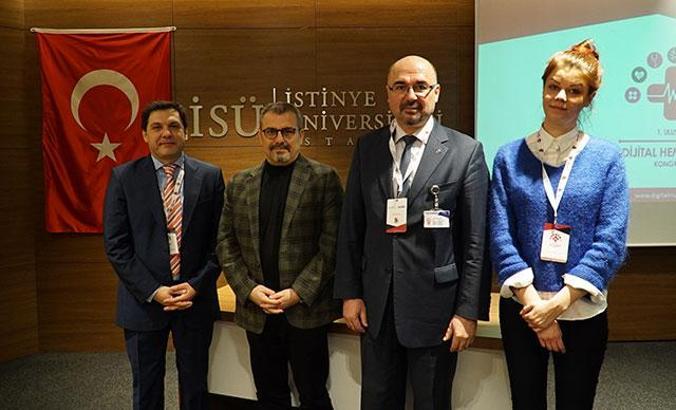 Dijital hemşireliğin sağlıkta mesafeleri kaldırması hedefleniyor