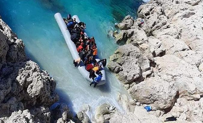 Göçmenlerin Kaş'tan Meis'e geçiş çabası